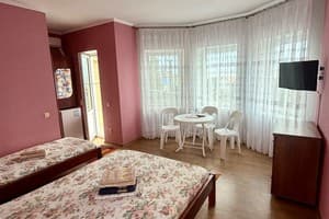 Отель Буревестник 411А. Трехместный  5