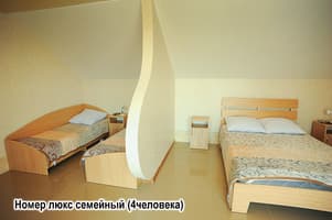 Мини-отель Отдых у Капитана. Люкс 4-местный +1 2