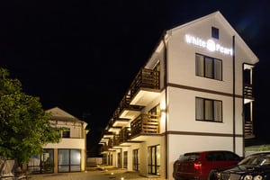 White Pearl 10